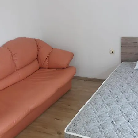 Marina Bay Apartment *