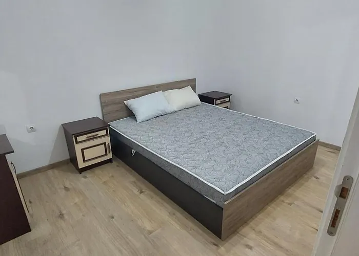 Marina Bay Апартаменты *