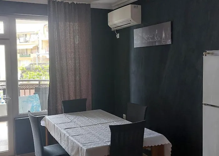 Апартаменты Marina Bay